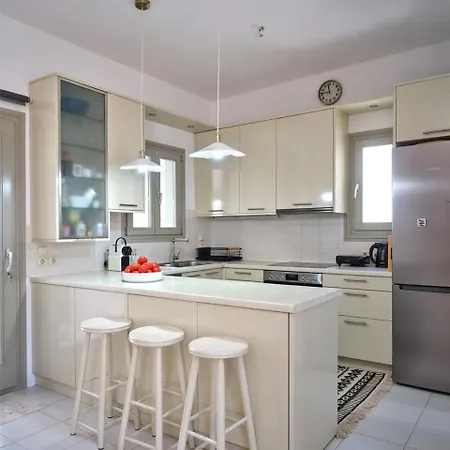 The Sunset Nest Apartment *