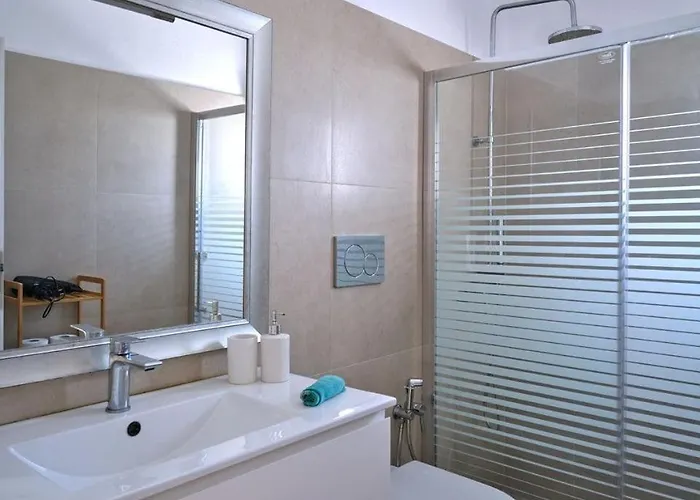 The Sunset Nest Apartment *