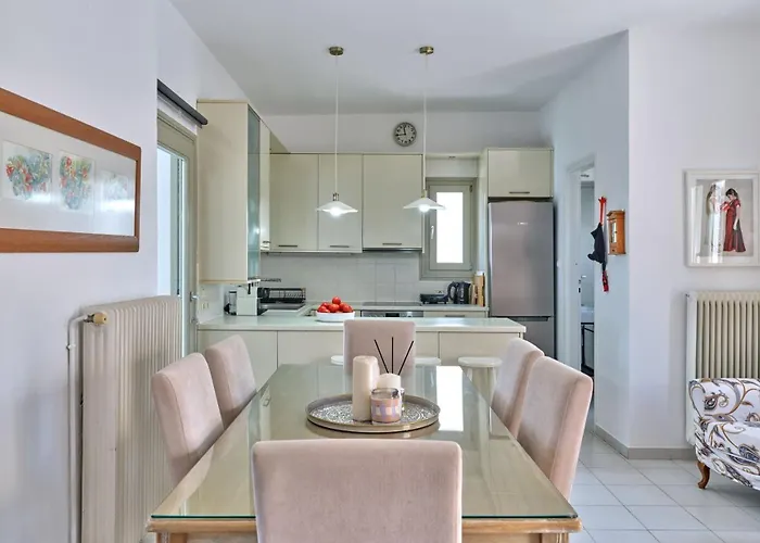 The Sunset Nest Apartment Naousa (Paros)